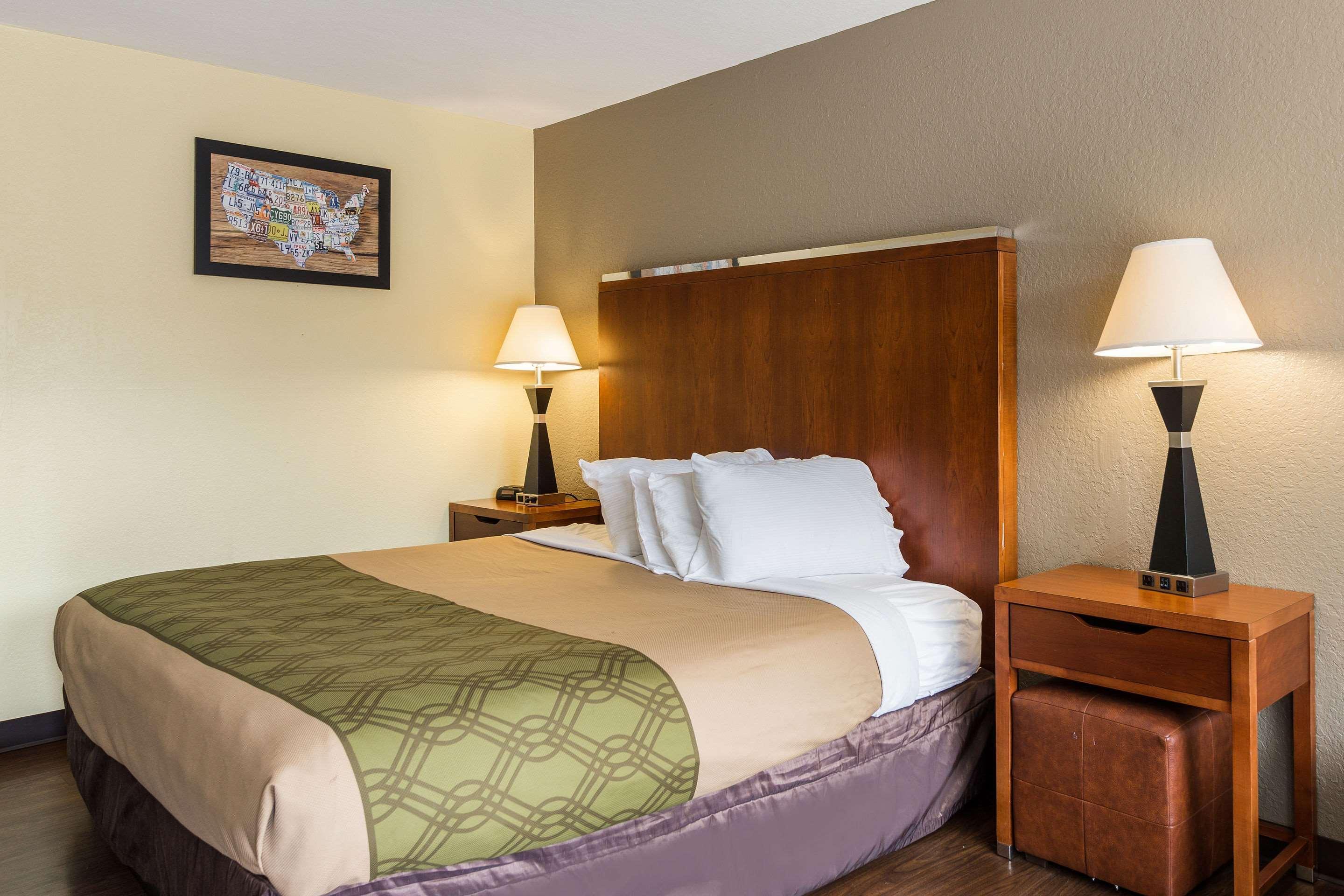 Econo Lodge Pigeon Forge Buitenkant foto