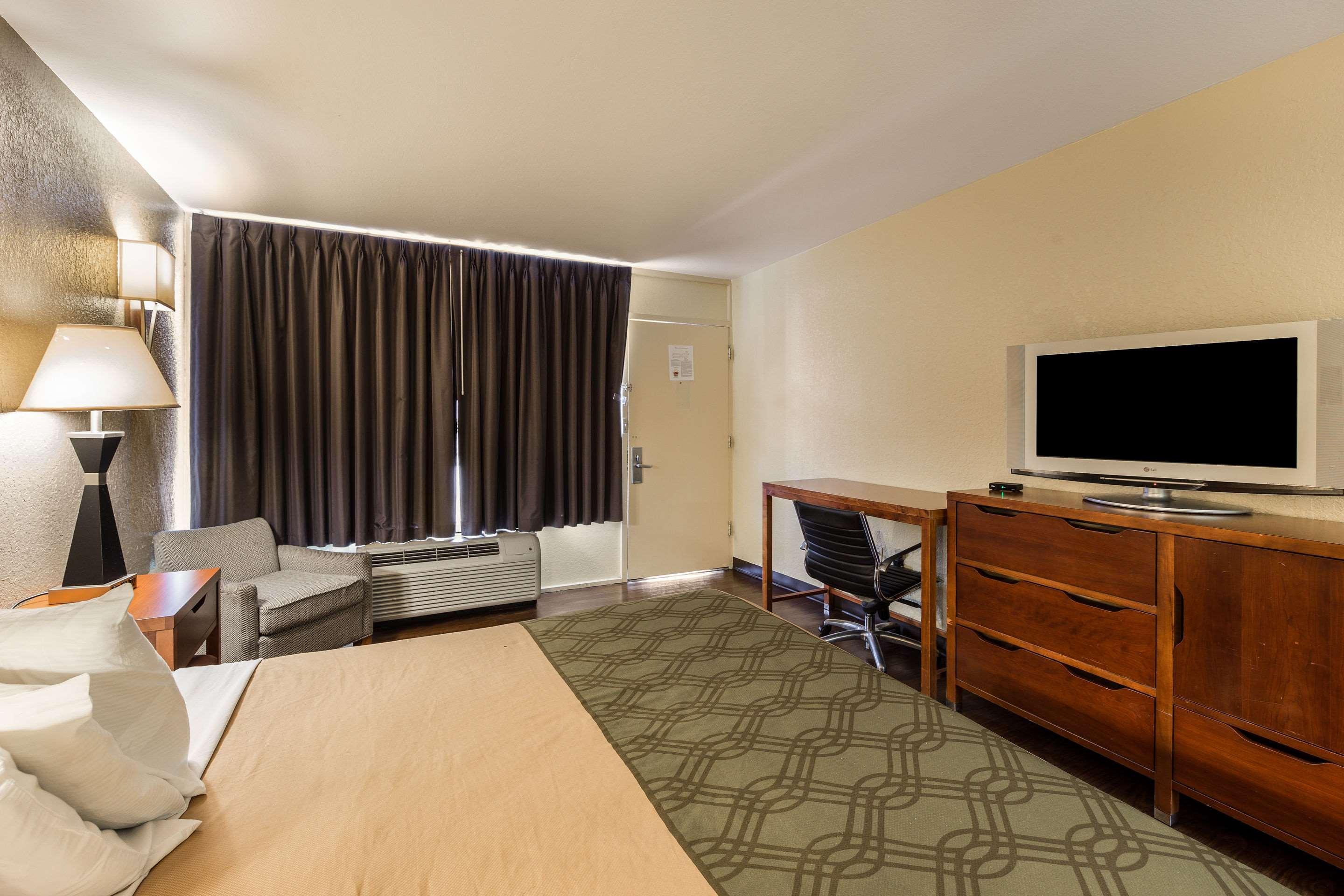 Econo Lodge Pigeon Forge Buitenkant foto