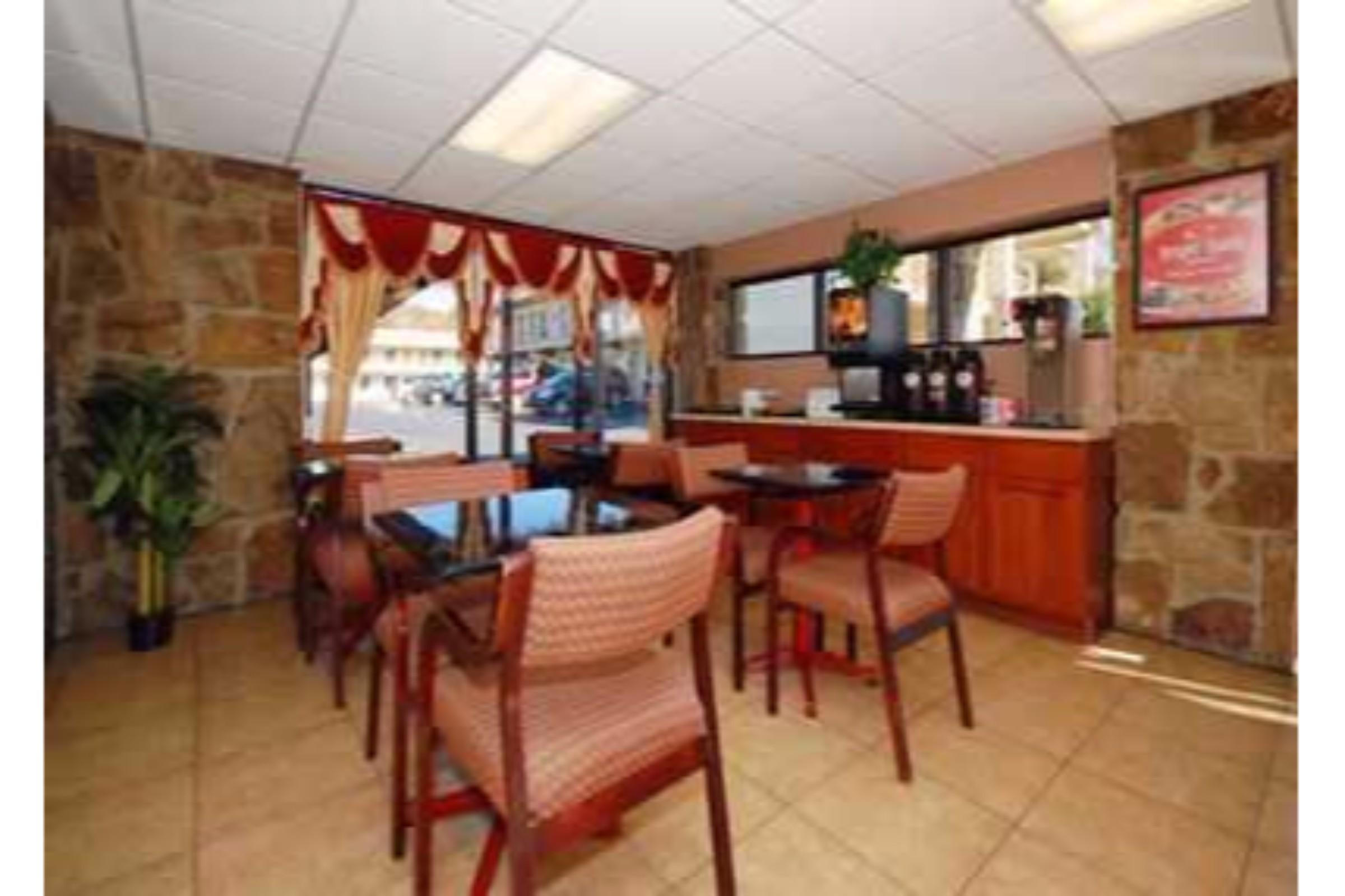 Econo Lodge Pigeon Forge Buitenkant foto