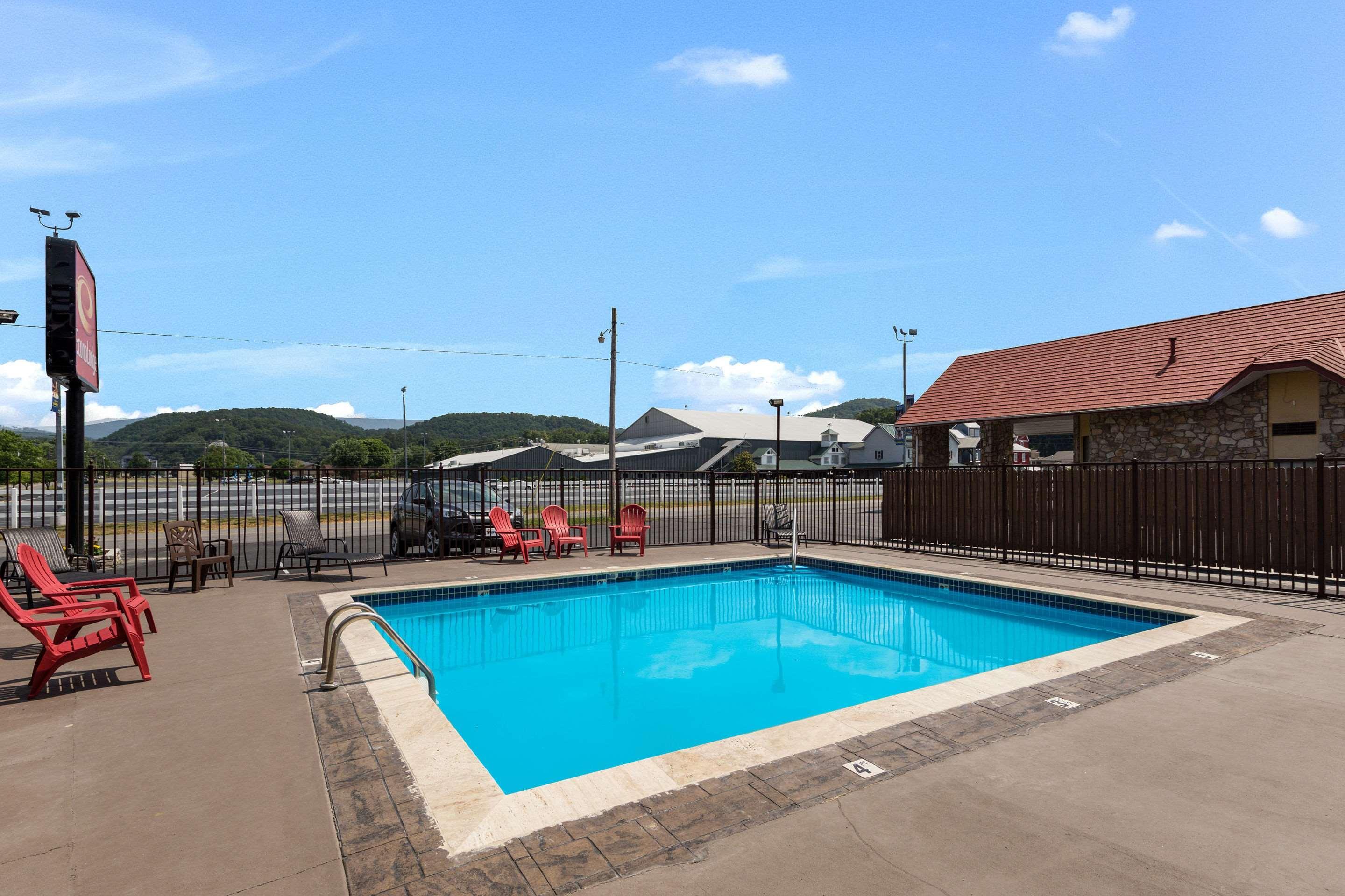 Econo Lodge Pigeon Forge Buitenkant foto