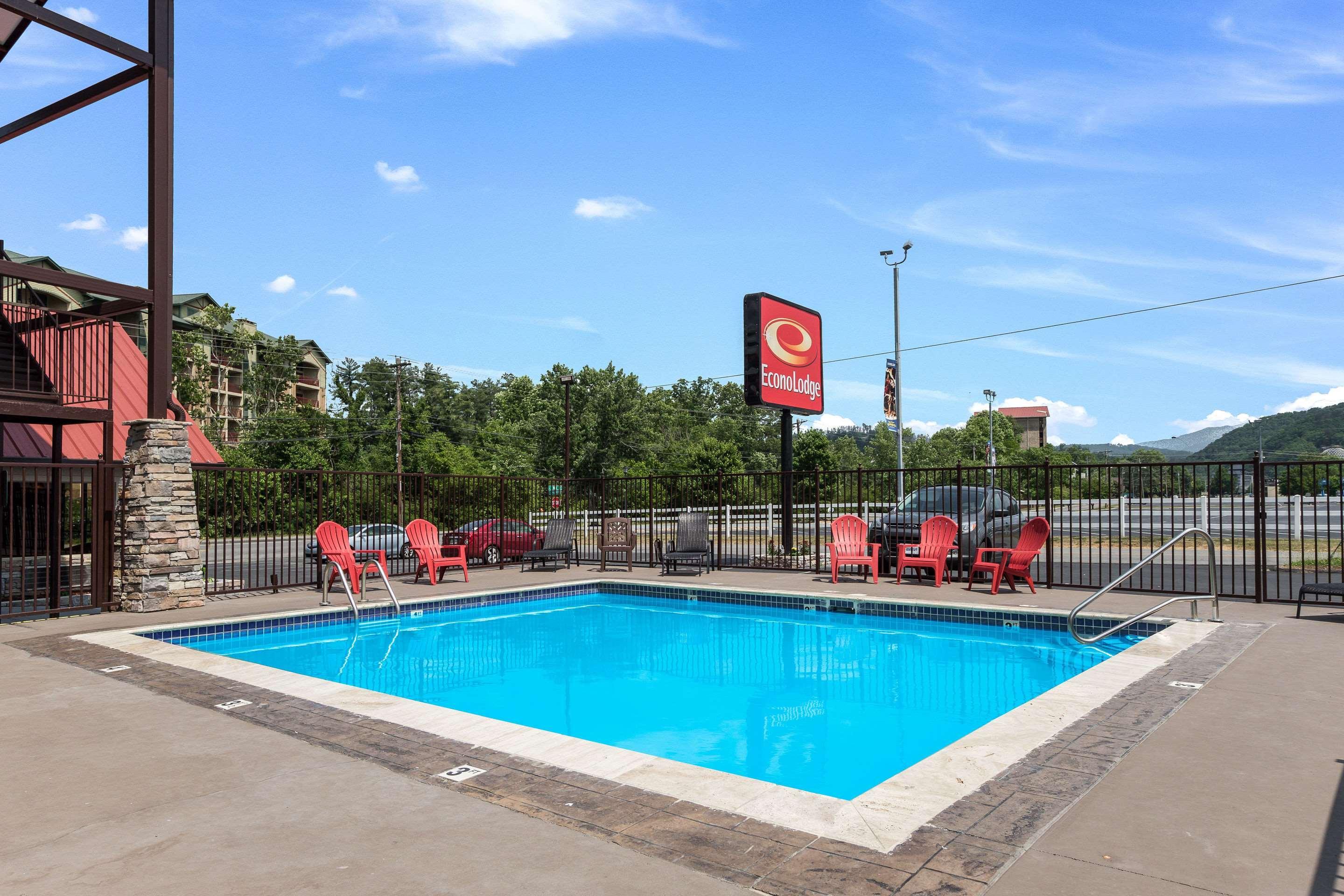 Econo Lodge Pigeon Forge Buitenkant foto