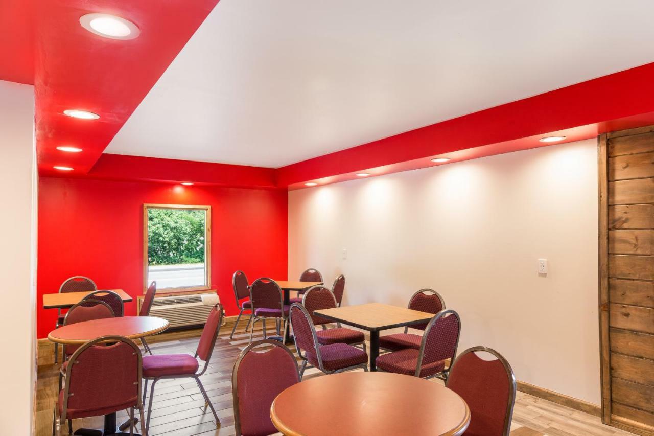 Econo Lodge Pigeon Forge Buitenkant foto