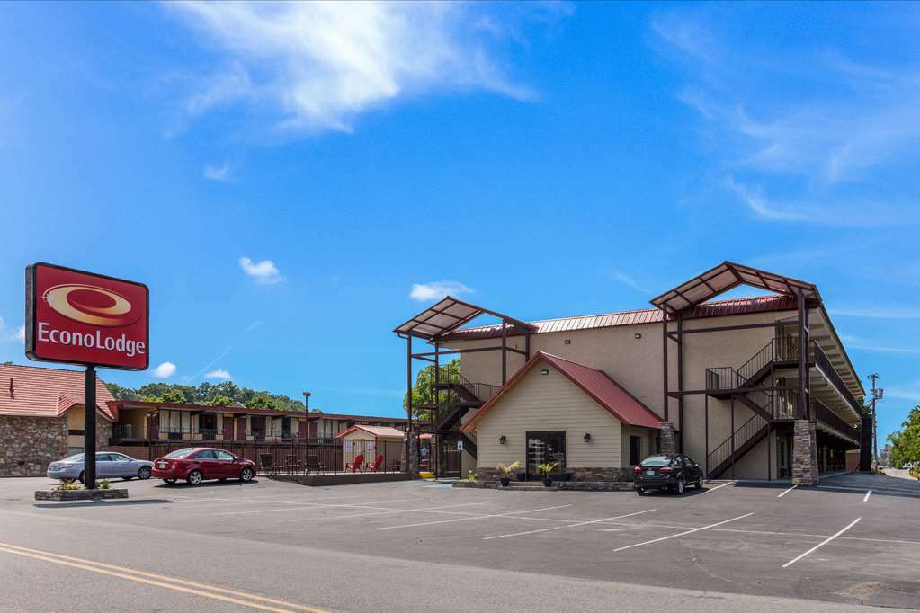 Econo Lodge Pigeon Forge Buitenkant foto